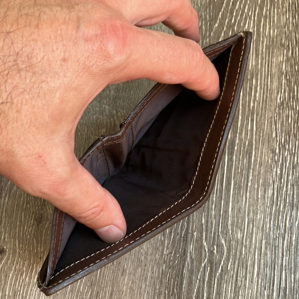 Wallet - Picture 4 of 16